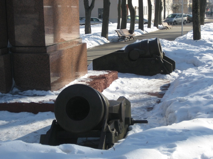 Памятник героям Отечественной войны 1812 года