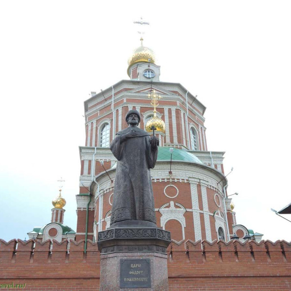 Памятник царю Федору Иоанновичу