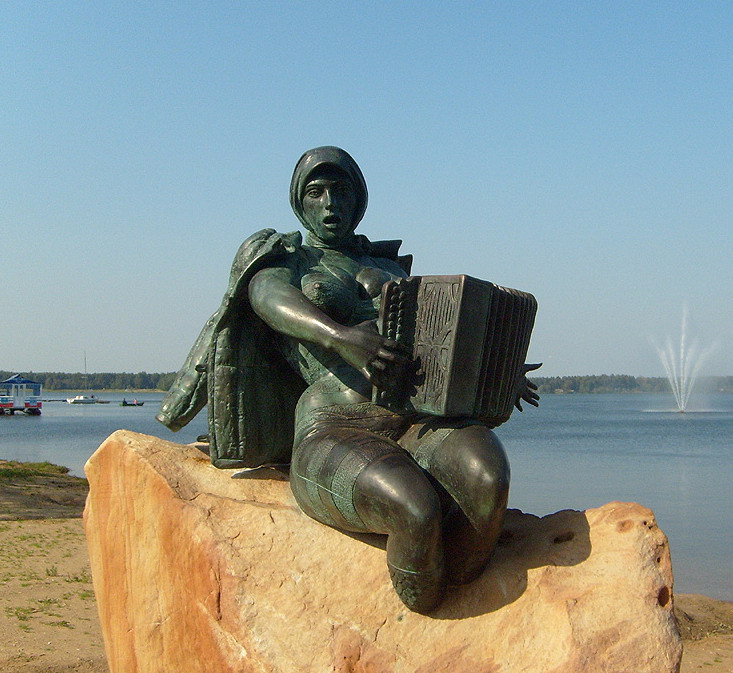 Памятник русалке