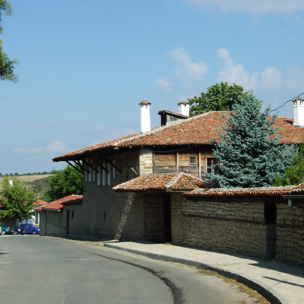 Село Арбанаси