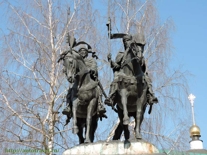 Памятник князьям Борису и Глебу