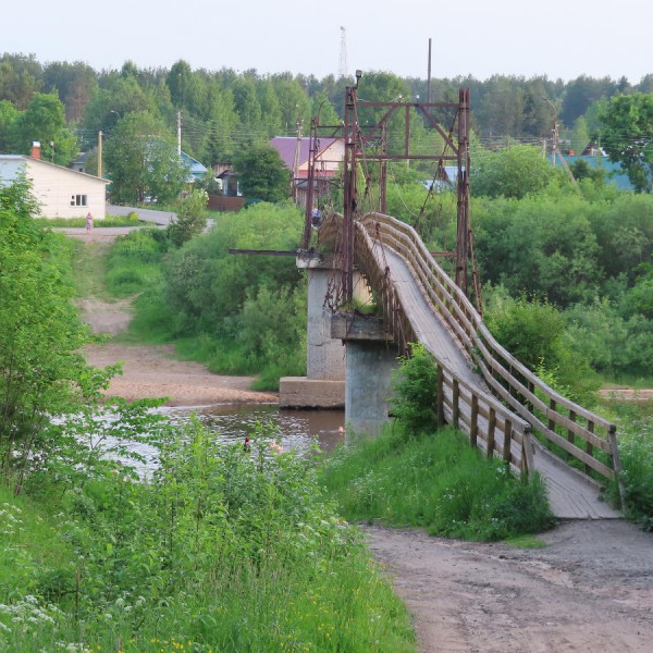 Мост через реку Юг