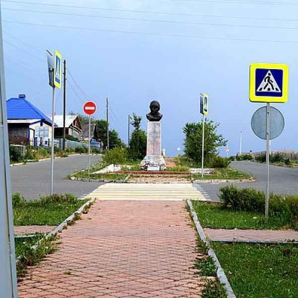 Памятник Мамину-Сибиряку