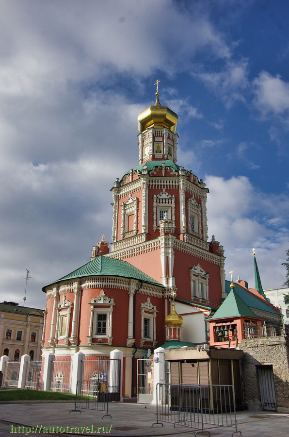 Богоявленский монастырь
