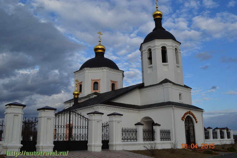Богоявленский храм