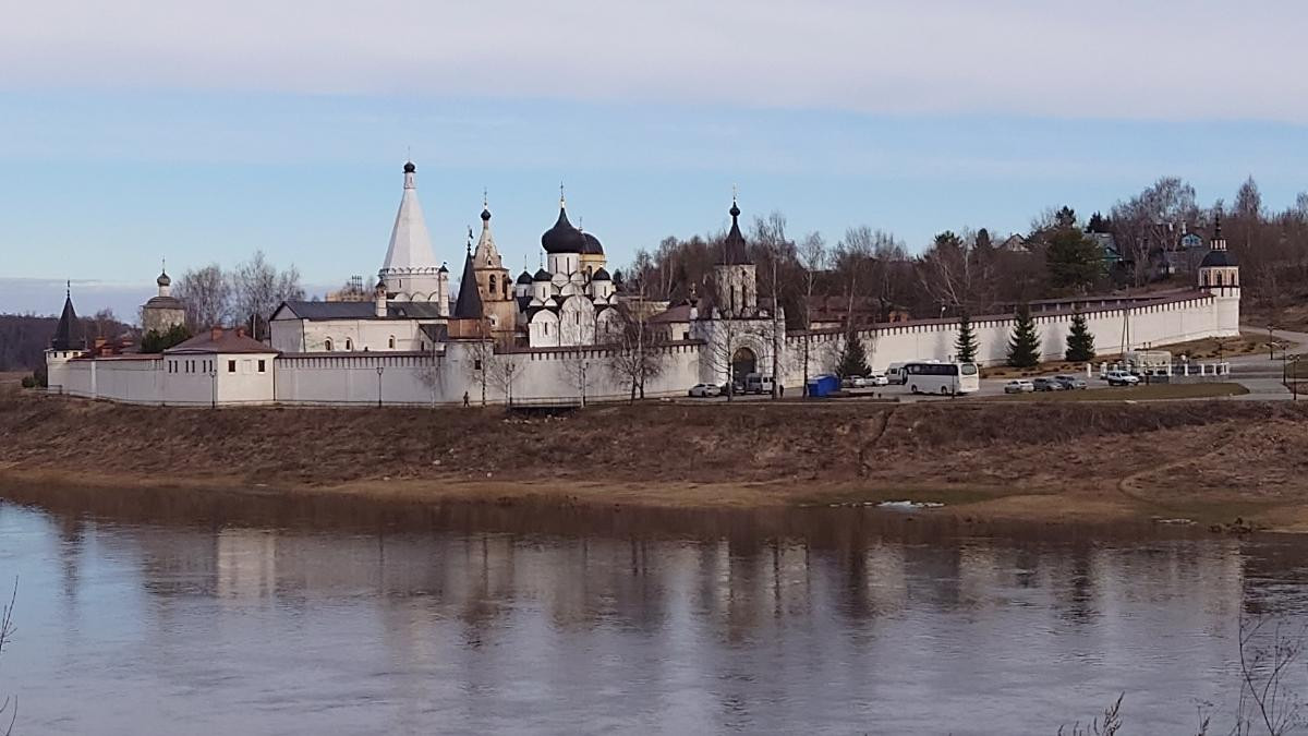 Свято-Успенский монастырь