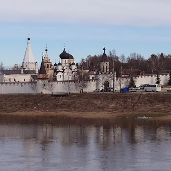 Свято-Успенский монастырь