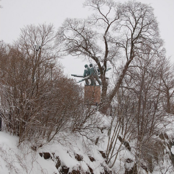 Памятник портовым рабочим