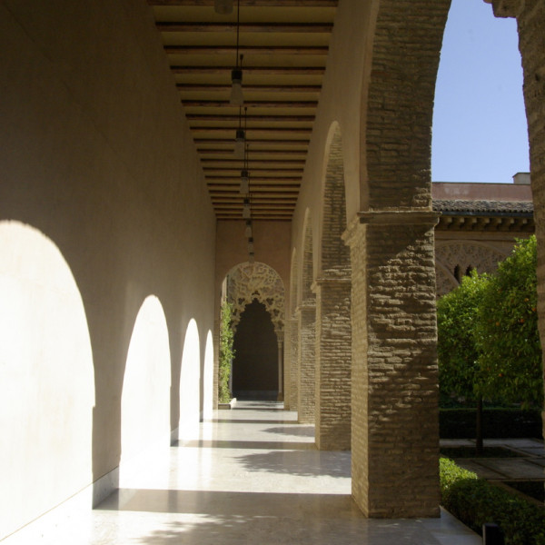 Дворец Альхаферия/Palacio de la Aljafería