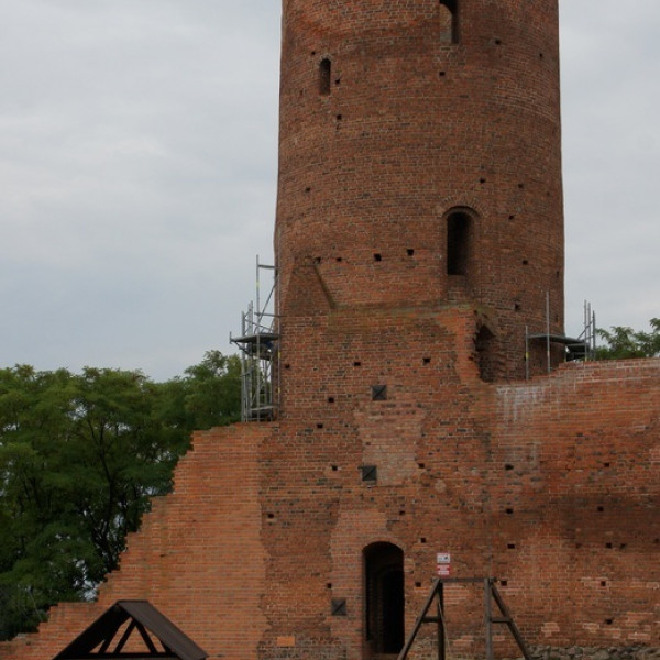 Замок князей мазовецких (Черск/Czersk)