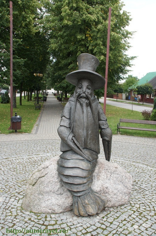 Памятник раку