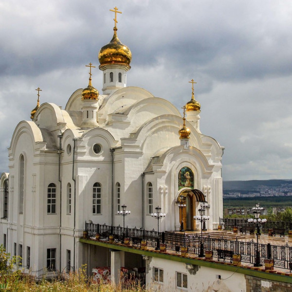 Храм Святого Преподобного Серафима Саровского