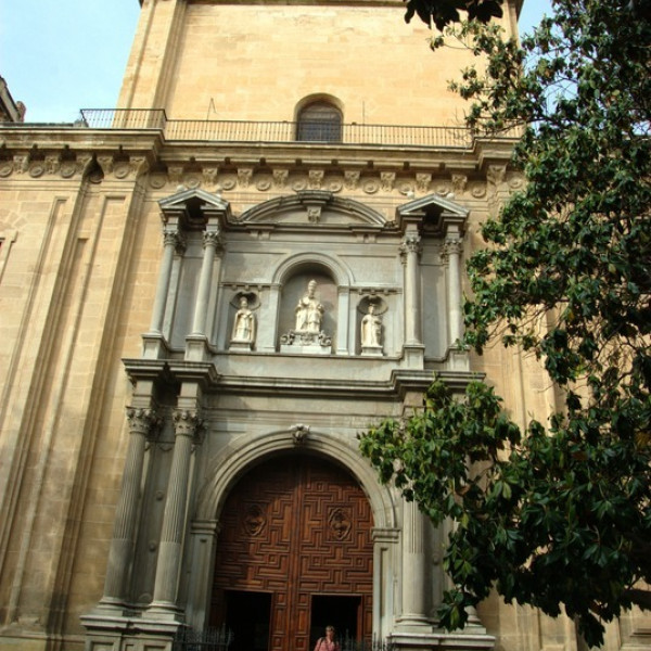 Церковь Сограрио/Iglesia del Sagrario