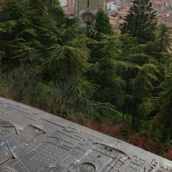 Смотровая площадка/El mirador de Burgos