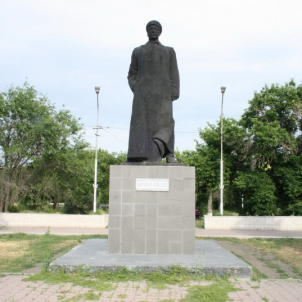 Памятник мичману С. Д. Павлову (Троицк)