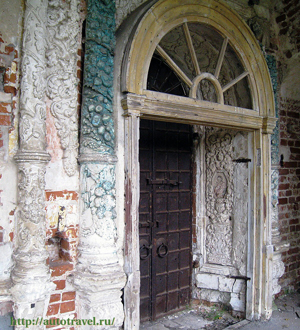 Троицкая церковь (Дединово)