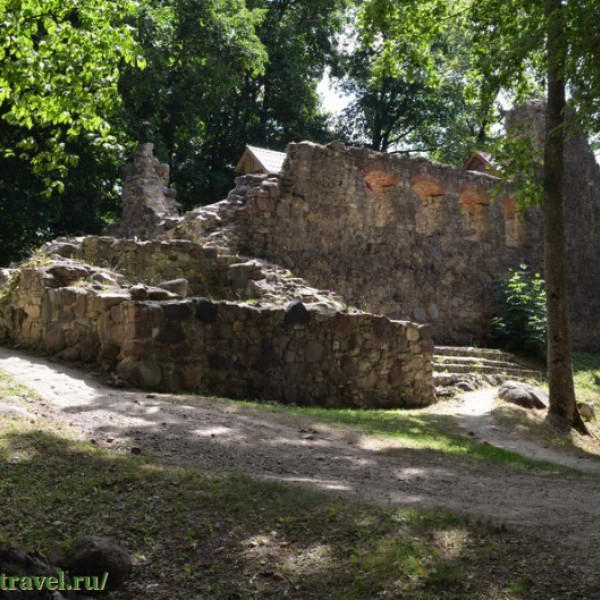 Руины Лиелвардского замка (Лиелварде/Lielvārdes)