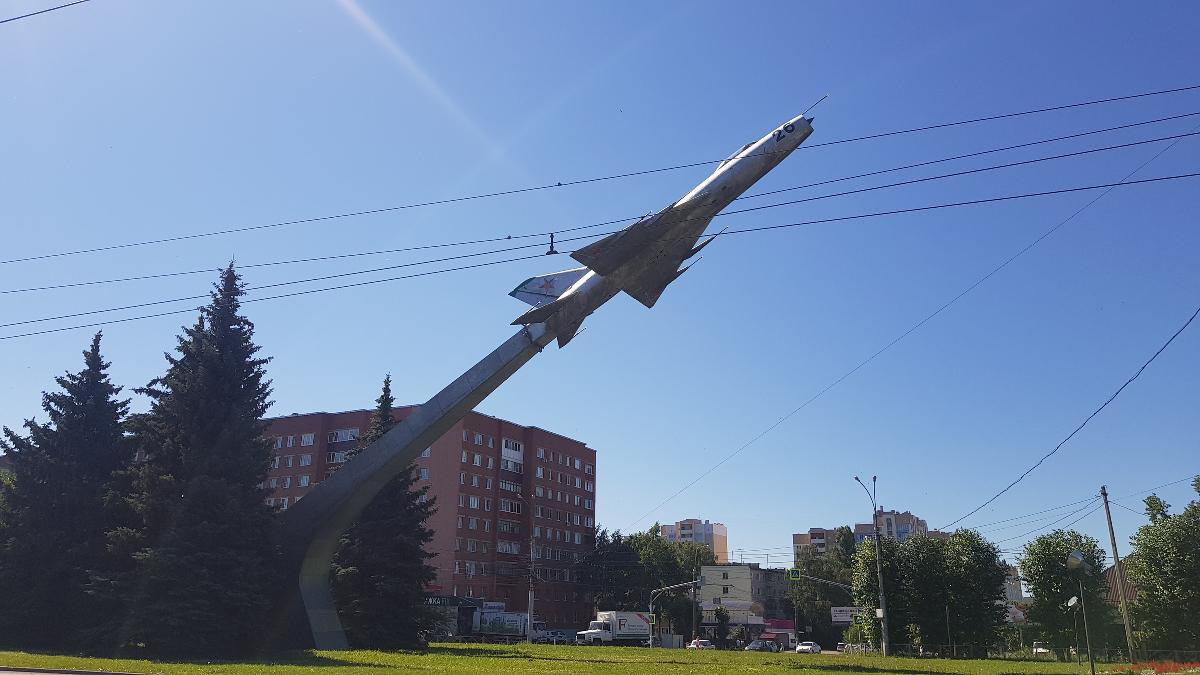 Стела "Истребитель-перехватчик Су-9" (Пенза)